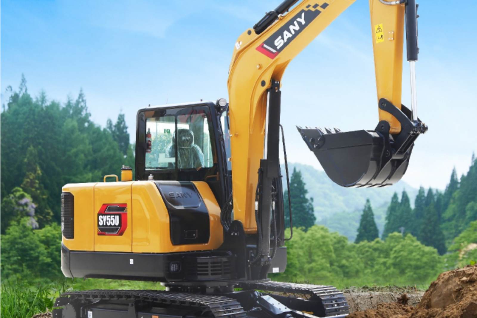 三一 小(xiǎo)型挖掘機 