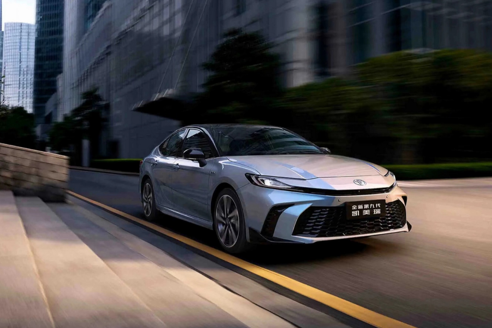 2024款豐田凱美瑞